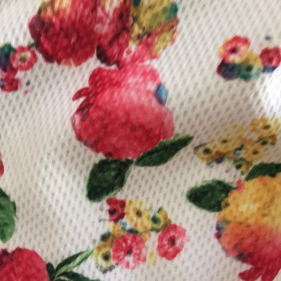 FOREVER 21 floral Skirt Skater Fit and Flare SUMMER - Picture 2 of 4